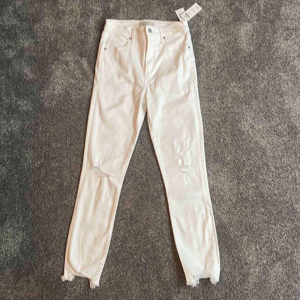 NWT Abercrombie and Fitch High Rise Super Skinny Ankle Jean Size 4
